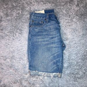 Medium Wash Bermuda “Hollister” Shorts